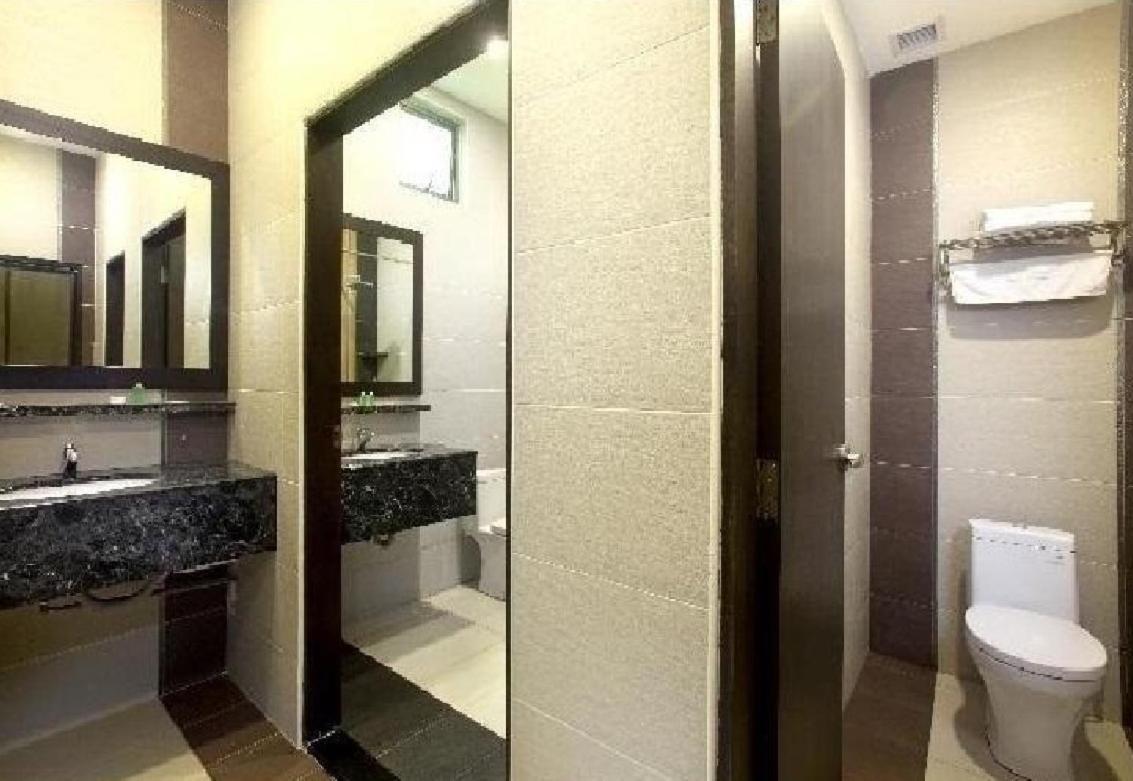 Yangtze Hotel 长江酒店 조호르 바루 외부 사진